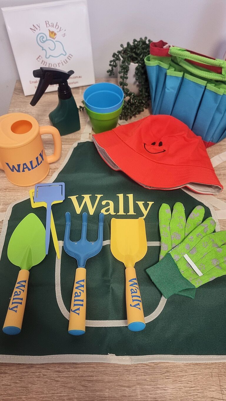 11-Piece Personalised Gardening Set for Kids – The Must-Have Gift to Inspire Outdoor Play